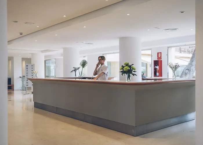 Aya Seahotel - Adults Only